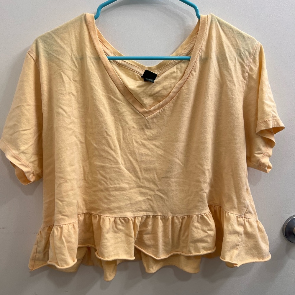 Women's Ruffled Peplum V-Neck Top in Peach